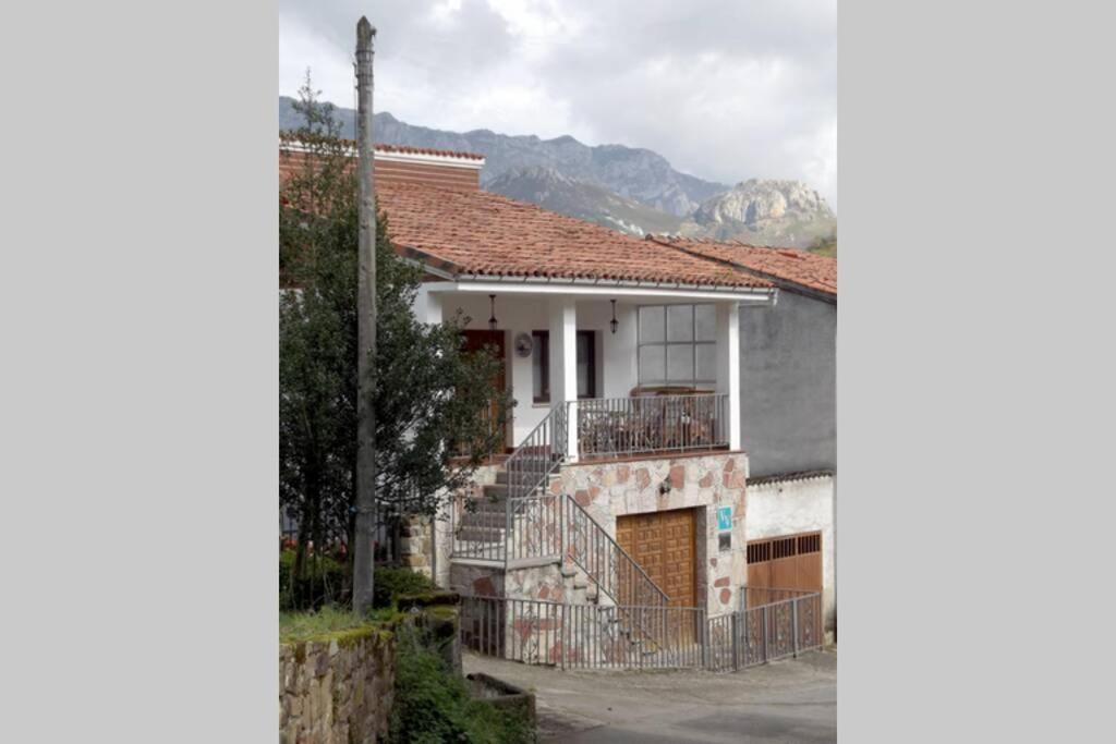 הוילה Inguanzo Casa Corcedu מראה חיצוני תמונה